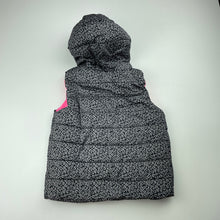 Load image into Gallery viewer, Girls Elite Action Sports, hooded puffer vest / sleeveless jacket, EUC, size 4,  