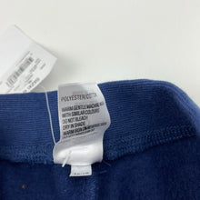 Load image into Gallery viewer, Girls H&amp;T, fleece lined track pants, elasticated, Inside leg: 46.5cm, NEW, size 6,  