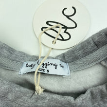 Load image into Gallery viewer, unisex Baby Legging Co, fleece lined organic cotton sweater / jumper, NEW, size 5,  