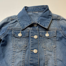 Load image into Gallery viewer, Girls blue, stretch denim jacket, no labels, armpit to armpit: 31cm, shoulder to cuff: 40cm, FUC, size 5-6,  