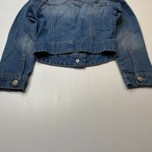 Load image into Gallery viewer, Girls blue, stretch denim jacket, no labels, armpit to armpit: 31cm, shoulder to cuff: 40cm, FUC, size 5-6,  