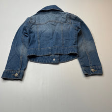 Load image into Gallery viewer, Girls blue, stretch denim jacket, no labels, armpit to armpit: 31cm, shoulder to cuff: 40cm, FUC, size 5-6,  