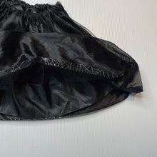 Load image into Gallery viewer, Girls black, Halloween skirt, elasticated, GUC, size 3-4,  