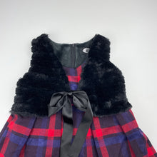 Load image into Gallery viewer, Girls HS, lined checked winter dress, armpit to armpit: 28cm, EUC, size 4-5, L: 53cm