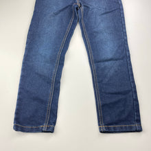 Load image into Gallery viewer, Boys Kids &amp; Co, dark denim jeans, adjustable, Inside leg: 48.5cm, EUC, size 6,  
