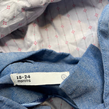 Load image into Gallery viewer, Girls Target, lightweight cotton jacket / coat, EUC, size 2,  