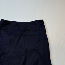 Load image into Gallery viewer, Girls DAYLIGHT, navy school skirt, L: 42cm, W: 28cm across, EUC, size 4-6,  