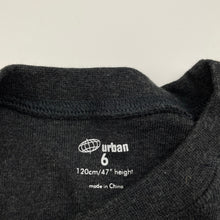 Load image into Gallery viewer, Boys Urban, grey soft cotton long sleeve top, NEW, size 6,  