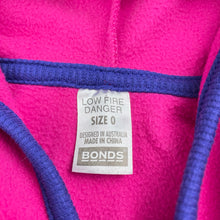 Load image into Gallery viewer, Girls Bonds, fleece dressing gown / bath robe, L: 46cm, EUC, size 0,  
