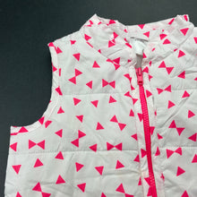 Load image into Gallery viewer, Girls Target, lightweight vest / sleeveless jacket, FUC, size 1,  