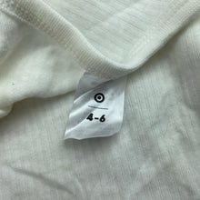 Load image into Gallery viewer, unisex Target, soft feel long sleeve top, EUC, size 4-5,  