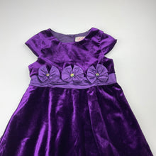 Load image into Gallery viewer, Girls LJ Fashions, lined purple velvet party dress, EUC, size 6, L: 66cm