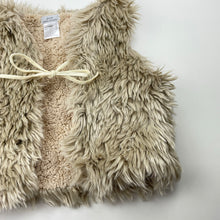 Load image into Gallery viewer, Girls Britt, faux fur vest, GUC, size 1-2,  