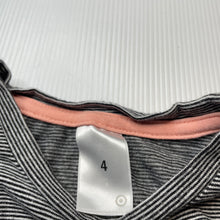 Load image into Gallery viewer, Girls Target, stretchy long sleeve top, horse, GUC, size 4,  