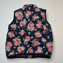 Load image into Gallery viewer, Girls Emerson, navy floral puffer vest / jacket, GUC, size 3,  