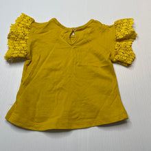Load image into Gallery viewer, Girls Baby Berry, lace trim yellow cotton top, EUC, size 000,  