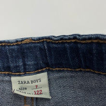 Load image into Gallery viewer, Boys Zara, dark stretch denim jeans, adjustable, Inside leg: 48cm, FUC, size 7,  