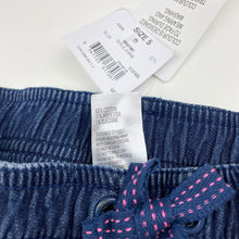 Load image into Gallery viewer, Girls Kids &amp; Co, stretch knit denim pants, elasticated, Inside leg: 50cm, NEW, size 5,  