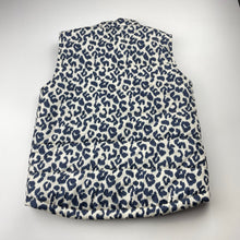 Load image into Gallery viewer, Girls Target, animal print puffer vest / sleeveless jacket, EUC, size 7,  