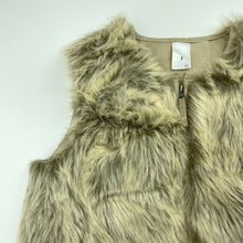 Load image into Gallery viewer, Girls Target, faux suede lined faux fur vest, EUC, size 7,  