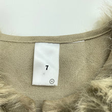 Load image into Gallery viewer, Girls Target, faux suede lined faux fur vest, EUC, size 7,  