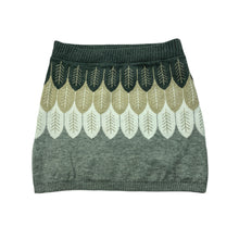 Load image into Gallery viewer, Girls H&amp;M, soft feel skirt, elasticated, L: 27cm, EUC, size 5-6,  