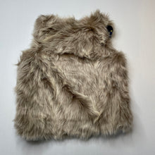 Load image into Gallery viewer, Girls Target, lined faux fur vest / jacket, EUC, size 4,  