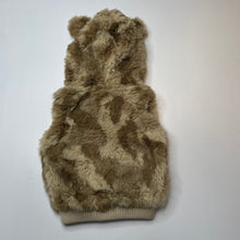 Load image into Gallery viewer, Girls Mango, lined faux fur hooded zip up vest, NEW, size 1,  