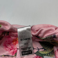Load image into Gallery viewer, Girls Bonds, floral zip up hooded track top, EUC, size 2,  