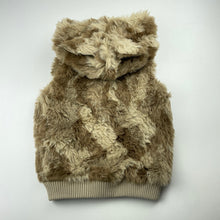 Load image into Gallery viewer, Girls Mango, lined zip up hooded faux fur vest, EUC, size 3,  