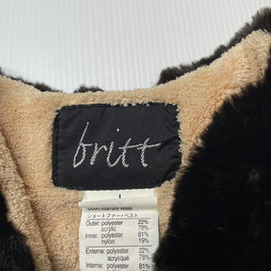 Girls Britt, soft feel faux fur vest, EUC, size 2-3,  