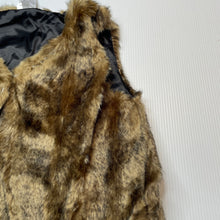 Load image into Gallery viewer, Girls Kids &amp; Co, lined faux fur vest, 2 hook fasten, EUC, size 4,  
