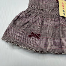 Load image into Gallery viewer, Girls Jack &amp; Milly, lined soft feel skirt, adjustable, L: 26cm, EUC, size 1,  