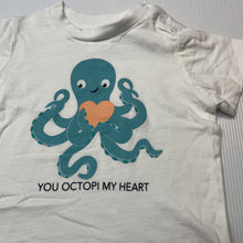 Load image into Gallery viewer, unisex Baby Berry, cotton t-shirt / top, Octopus, EUC, size 00,  