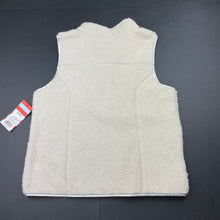 Load image into Gallery viewer, Girls Cat &amp; Jack, cotton lined soft fleece vest, NEW, size 6,  