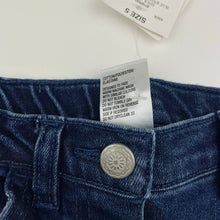 Load image into Gallery viewer, Girls H&amp;T, blue stretch denim jeans, adjustable, Inside leg: 46cm, NEW, size 5,  