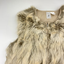 Load image into Gallery viewer, Girls Target, zip up faux suede lined faux fur vest, EUC, size 12,  