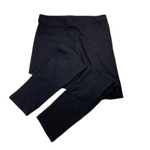 Load image into Gallery viewer, Girls Target, black stretchy leggings, Inside leg: 60cm, NEW, size 12,  