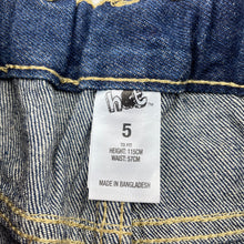 Load image into Gallery viewer, Boys H&amp;T, dark denim jeans, adjustable, Inside leg: 45cm, GUC, size 5,  