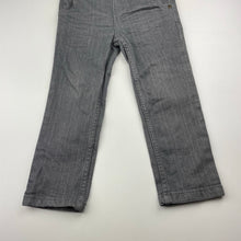 Load image into Gallery viewer, Boys H&amp;T, grey stretch denim jeans, adjustable, Inside leg: 36.m, GUC, size 3,  