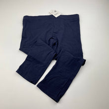 Load image into Gallery viewer, Girls Urban, navy cropped leggings, Inside leg: 40cm, NEW, size 10,  