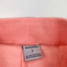 Load image into Gallery viewer, Girls Favourites, fleece lined track pants, elasticated, Inside leg: 30.5cm, EUC, size 2,  