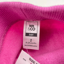 Load image into Gallery viewer, Girls Kids &amp; Co, pink fleece lined track pants, Inside leg: 29cm, NEW, size 2,  