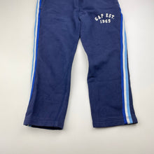 Load image into Gallery viewer, Boys GAP, navy track pants, elasticated, Inside leg: 41cm, wash fade, FUC, size 4-5,  