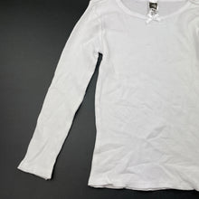 Load image into Gallery viewer, Girls Kids &amp; Co, waffle cotton long sleeve pyjama top, EUC, size 4-6,  
