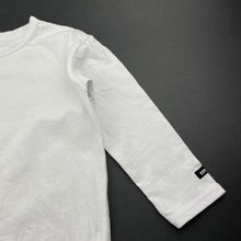 Load image into Gallery viewer, unisex Bonds, white cotton long sleeve top, EUC, size 4,  