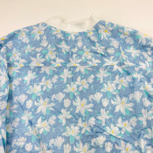 Load image into Gallery viewer, Girls hide &amp; SEEK, lightweight floral cotton zip up jacket, EUC, size 7,  