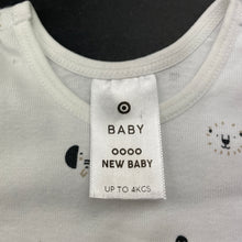 Load image into Gallery viewer, unisex Target, cotton singlet top, animals, EUC, size 0000,  