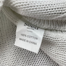 Load image into Gallery viewer, Girls Seed, white knitted cotton sweater / jumper, FUC, size 3-4,  