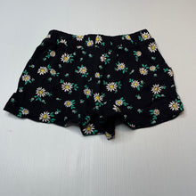 Load image into Gallery viewer, Girls Target, floral cotton shorts, elasticated, EUC, size 4-5,  